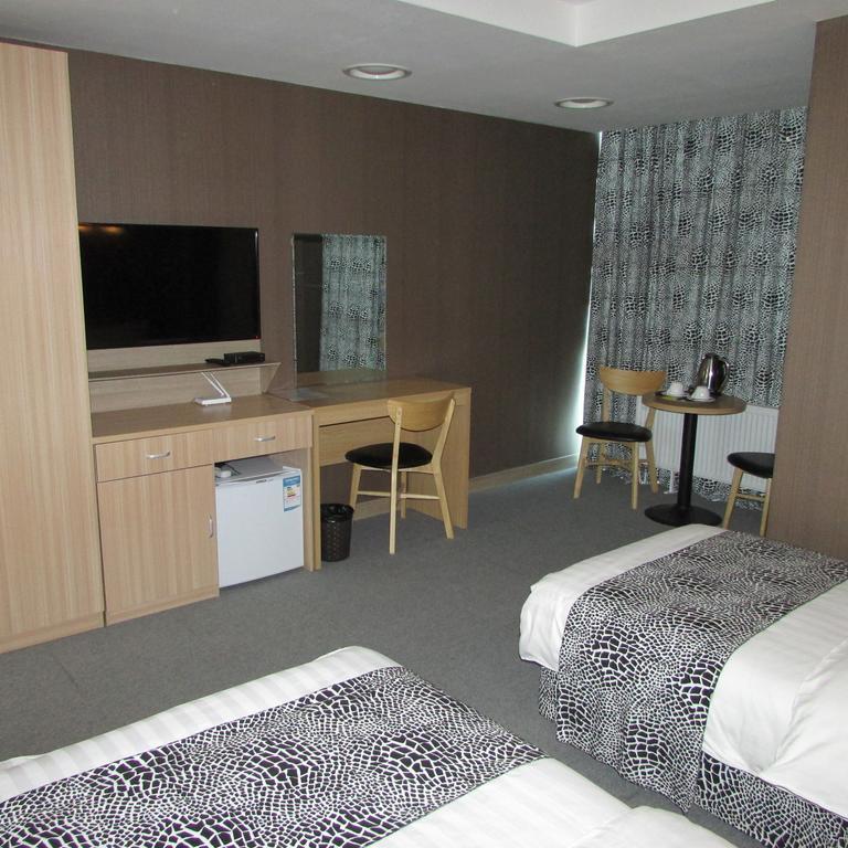 J Hotel Ουλάν Μπατόρ Εξωτερικό φωτογραφία